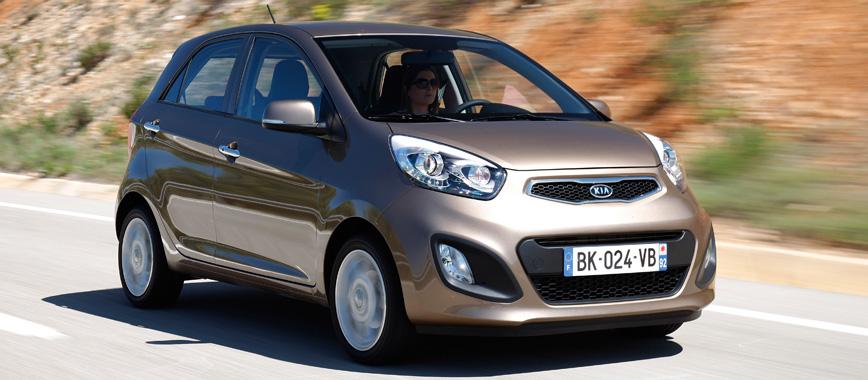 نقد و بررسی رانندگی خودرو