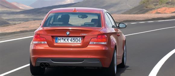 نقد و بررسی رانندگی خودرو