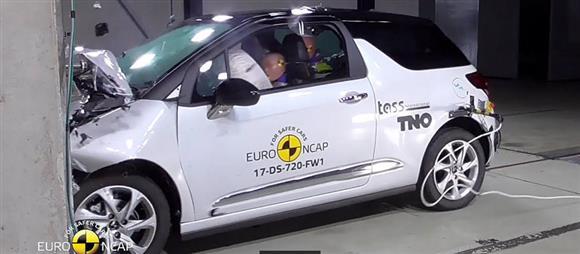 نقد و بررسی ایمنی خودرو