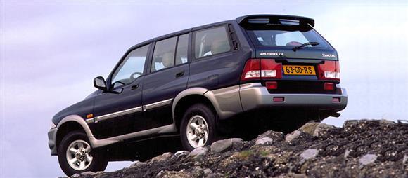 نقد و بررسی ایمنی خودرو