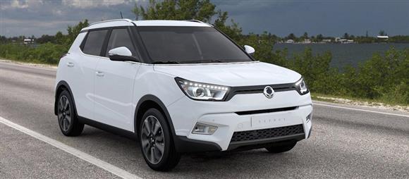 نقد و بررسی رانندگی خودرو