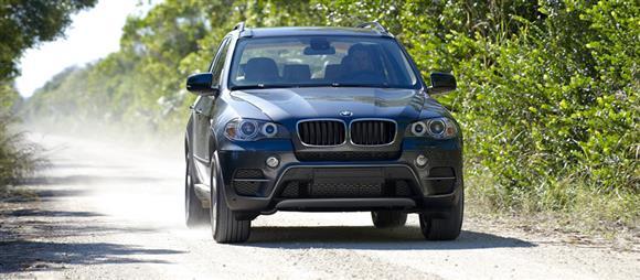 نقد و بررسی رانندگی خودرو