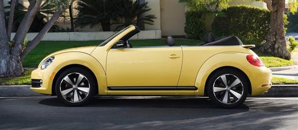 نقد و بررسی بیرون خودرو