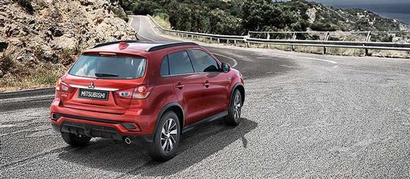 نقد و بررسی رانندگی خودرو