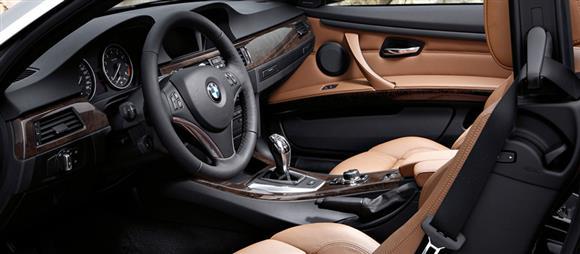 نقد و بررسی فضای داخلی