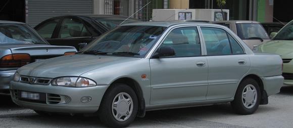 نقد و بررسی بیرون خودرو