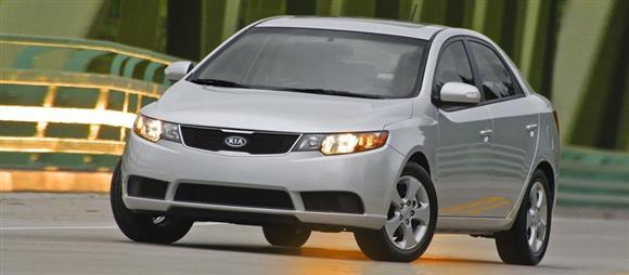 نقد و بررسی رانندگی خودرو