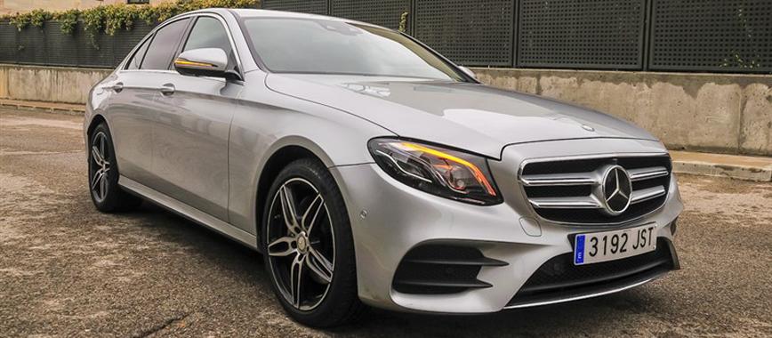 نقد و بررسی رانندگی خودرو