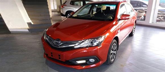 نقد و بررسی رانندگی خودرو