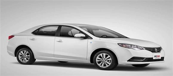 نقد و بررسی رانندگی خودرو