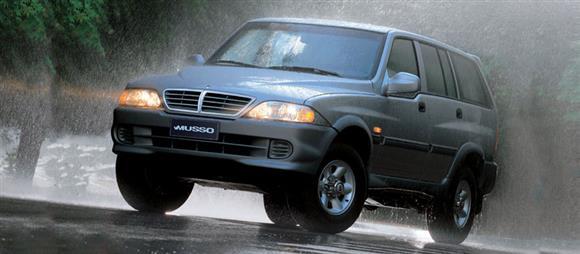 نقد و بررسی رانندگی خودرو