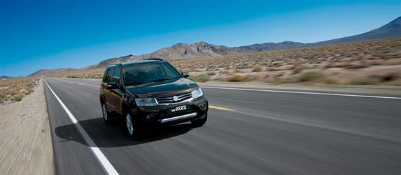 نقد و بررسی رانندگی خودرو