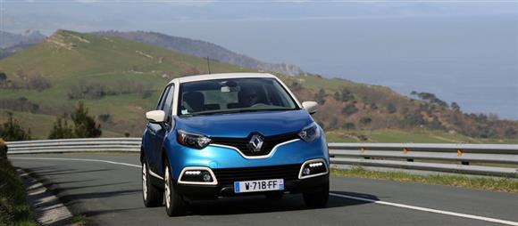 نقد و بررسی رانندگی خودرو