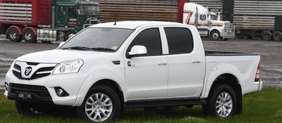 نقد و بررسی رانندگی خودرو