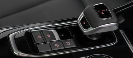 نقد و بررسی آپشن