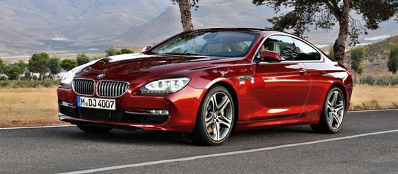 نقد و بررسی رانندگی خودرو