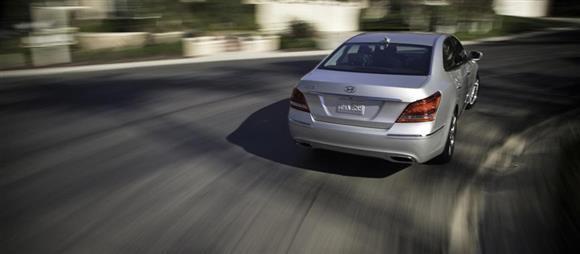 نقد و بررسی رانندگی خودرو