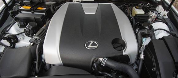 نقد و بررسی موتور