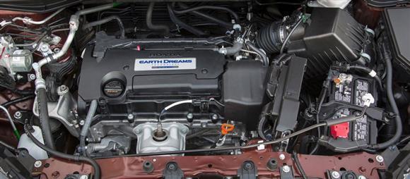 نقد و بررسی موتور