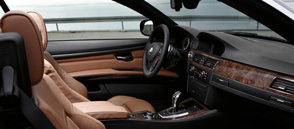 نقد و بررسی فضای داخلی