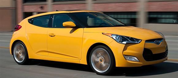 نقد و بررسی بیرون خودرو