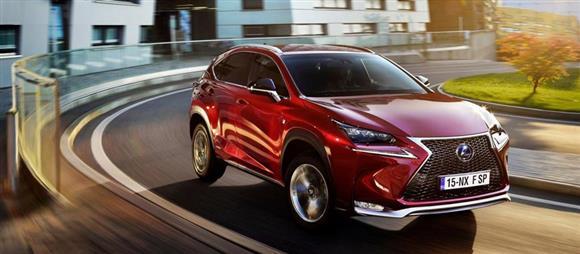 نقد و بررسی رانندگی خودرو